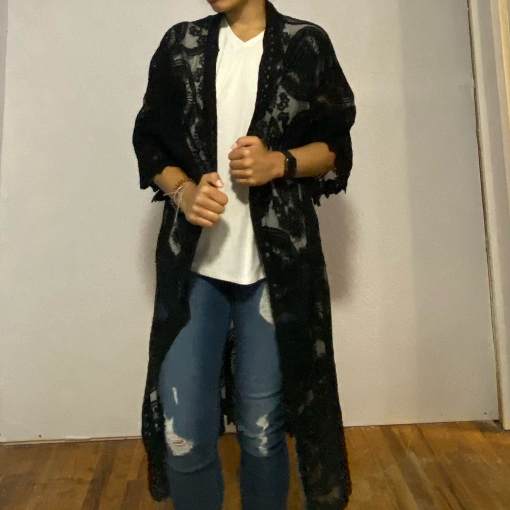 Black lacy Cardigan/Duster